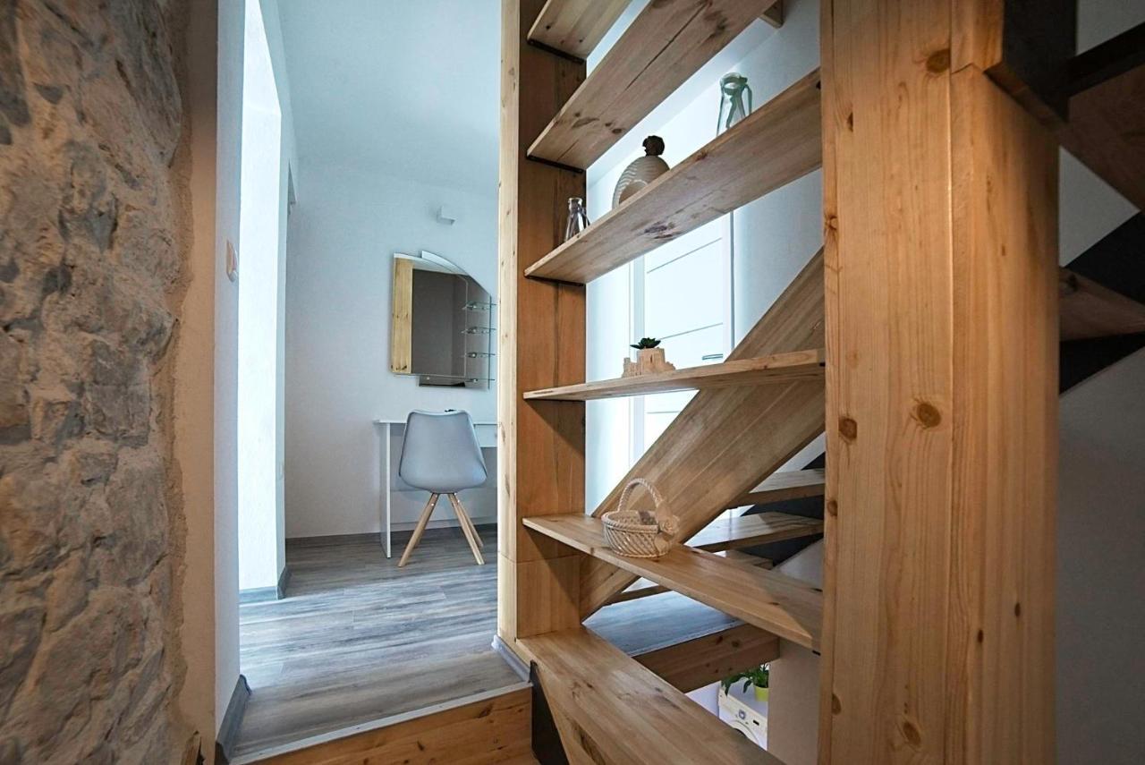 Holiday House Rab Kampor Esterno foto